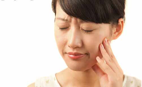 牙龈肿痛转身就变恶性肿瘤